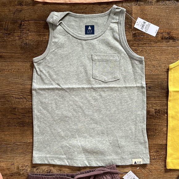 Baby Gap Size 4T Summer Clothing Lot - Picture 4 of 7